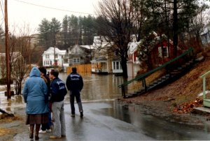 Flood  of 4 1 87 by swinging bridge approx 10 30 a